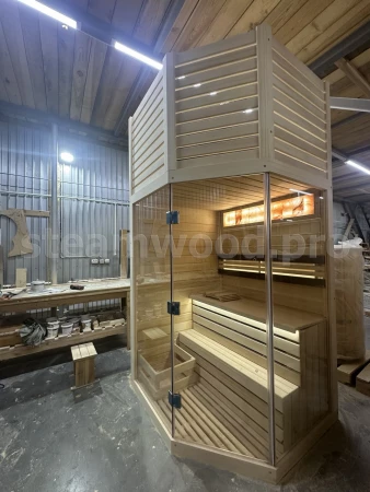 Двухместная угловая финская сауна Luxury из кедра